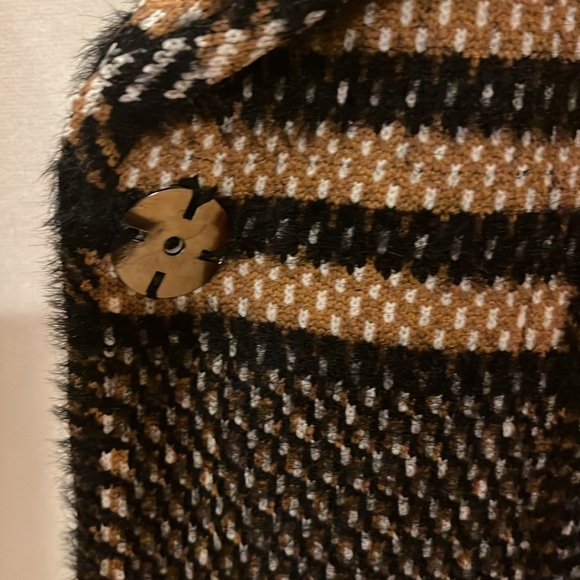 NWT Elie Tahari plaid midi length coat with snaps and 2 pockets. Black and Tan - Picture 5 of 16